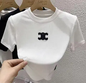 리브 소재 크롭 티셔츠 현재 블랙만 판매 중