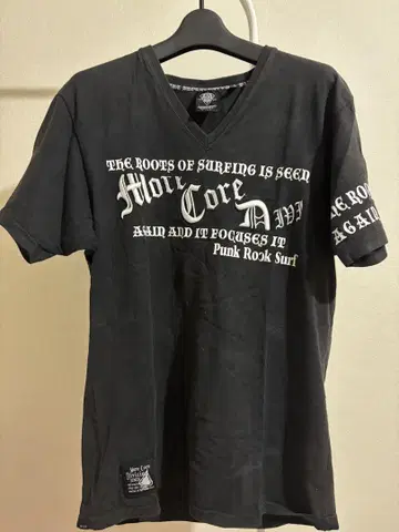 MCD Punk Rock Surf V넥 티셔츠 X-Large 블랙