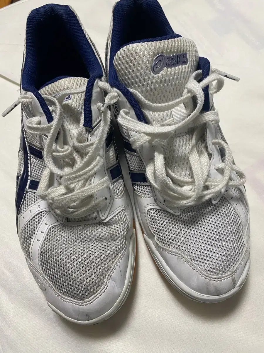 Asics Rote Libre 280