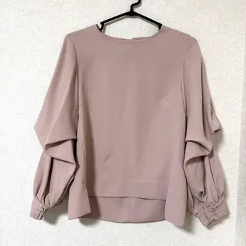 핑크 벌룬 슬리브 블라우스 상의 유나이티드 도쿄 긴팔