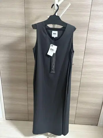 WWS 블랙 슬리브리스 롱 원피스