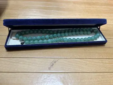 아벤츄린 그린 컬러 목걸이 약 80cm (박스 포함)