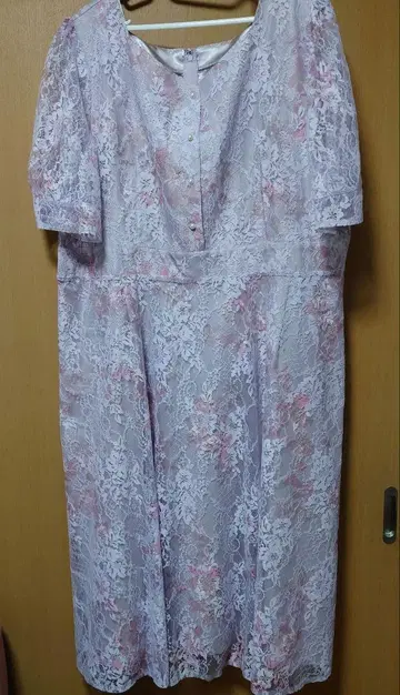 연보라색 핑크색 꽃무늬 레이스 롱 원피스 반팔 쿠레트