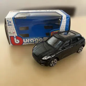 Burago 포르쉐 마칸 터보 블랙