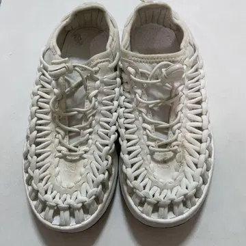 KEEN 유니크 샌들
