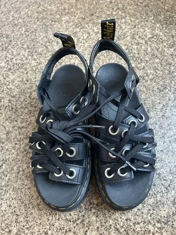 닥터마틴 BLAILE HDW 샌들 Dr. Martens UK4