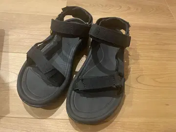 TEVA 허리케인 23cm 블랙