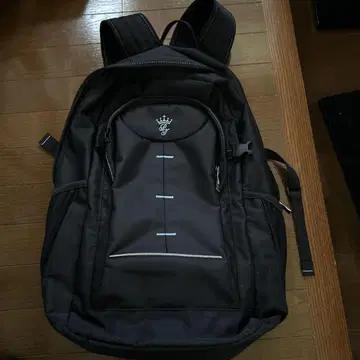 중학생 통학용 블랙 백팩