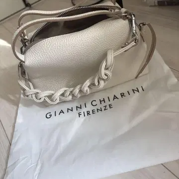 GIANNI CHIARINI 화이트 숄더백
