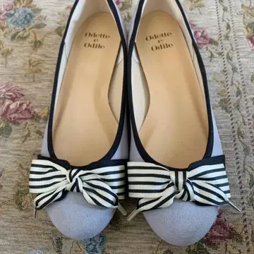 Odette e Odile 스카이블루 플랫슈즈