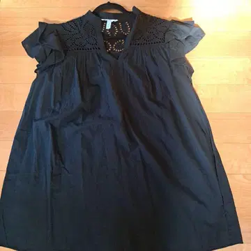 H&M 블랙 자수 튜닉 반팔 S