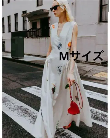 아메리 엘레노어 린처럼 드레스
