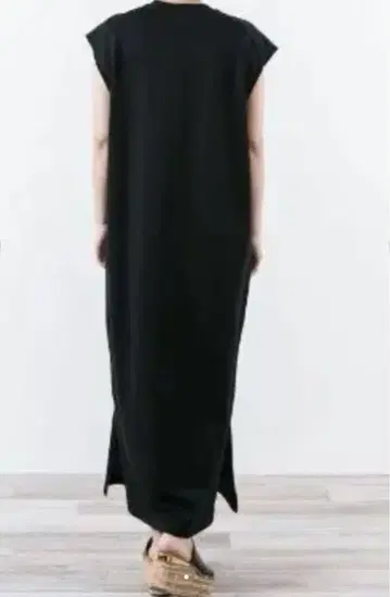 yori 코튼 프렌치 슬리브 원피스
