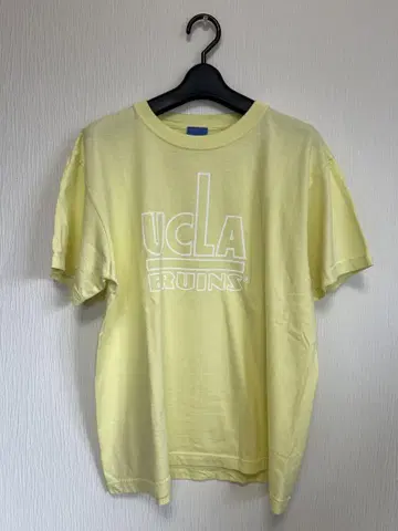 어반 리서치 UCLA 로고 티셔츠