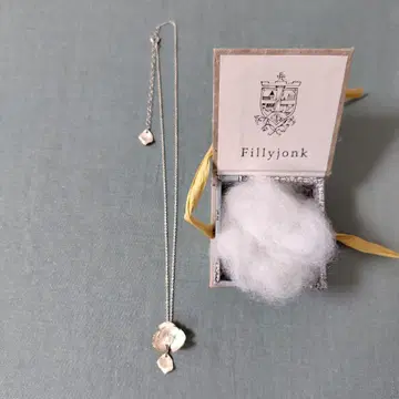 Fillyjonk 실버 문 목걸이 꽃 모티브