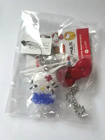 LOWRYS FARM Me% HELLO KITTY 비즈 키 참