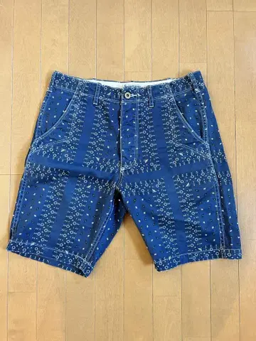 SCHTT 숏 팬츠