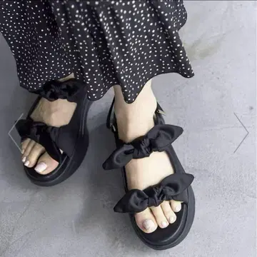 새상품 리본 스니커즈 밑창 샌들