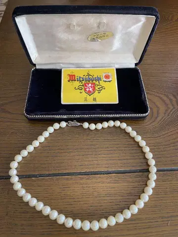 진주 목걸이 화이트
