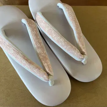 일본 의류용 조리 화이트와 핑크