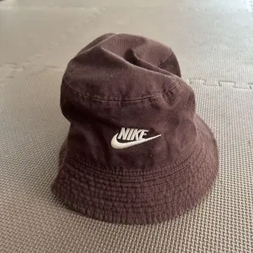 Nike 다크 브라운 버킷 햇 M 사이즈