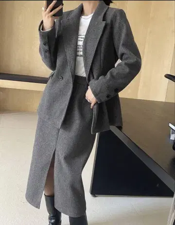 그레이 더블 브레스트 스커트 셋업