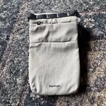 토폴로지 Phone Sacoche 폰 사코슈 모스그린