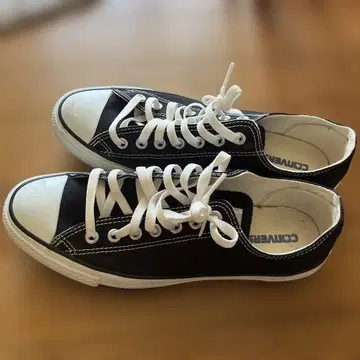 CONVERSE ALL STAR 블랙 스니커즈