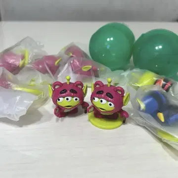 가챠가챠(PIXAR 비밀 대화 Fig. 코스튬 에이리언 2)