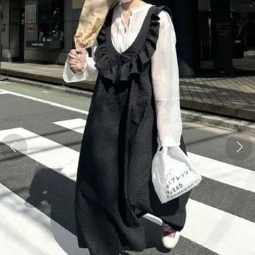 Alley by w closet 포코포코 꽃무늬 프릴 점퍼 스커트