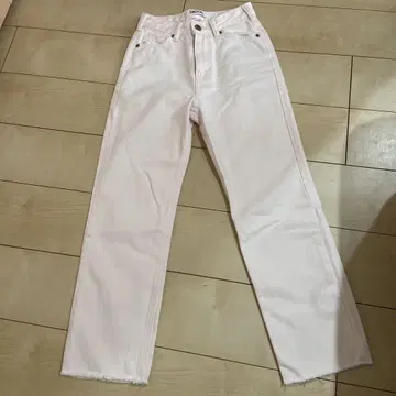 썸씽 얇은 핑크 데님