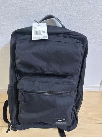 Nike 유틸리티 백팩 27L 45x29x15cm 택 포함