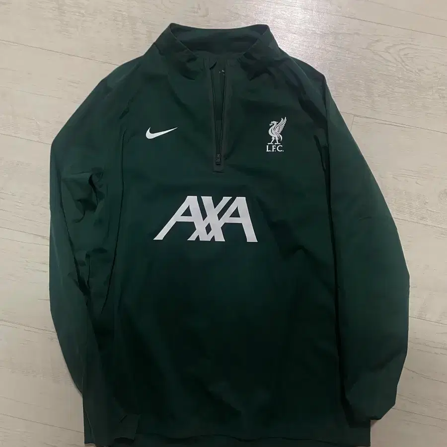 NIKESHIELD リバプール　ジャケット NIKESHIELD リバプール ジャケット ナイキ リバプール FC フットボール