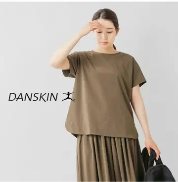 DANSKIN 티셔츠