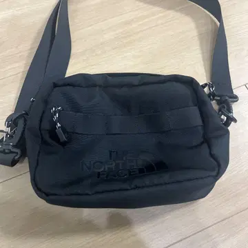 THE NORTH FACE 블랙 숄더백