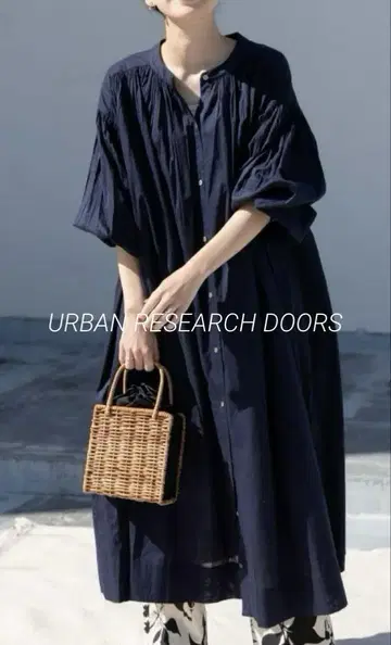 URBAN RESEARCH DOORS 코튼 보일 개더 원피스