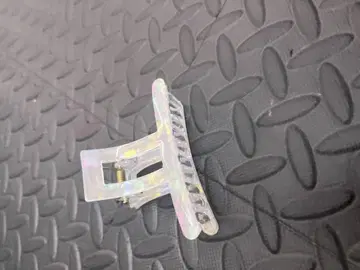 오로라 플라스틱 헤어 클립