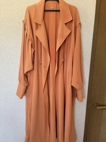 오렌지 트렌치코트 롱 기장