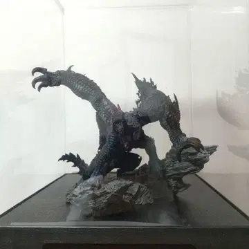 고아마가라 몬헌 크리에이터즈 모델 피규어
