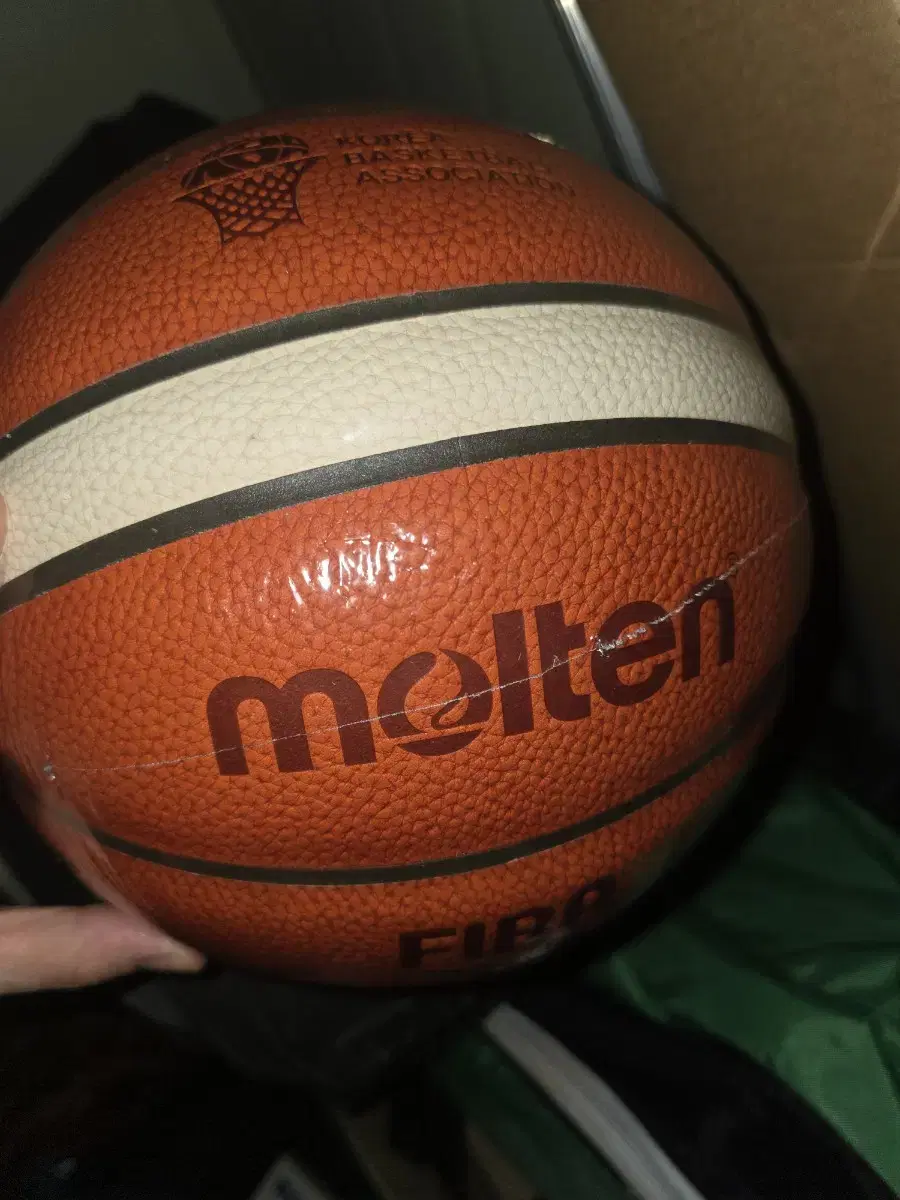 Molten BG5000 Authentic!!!!