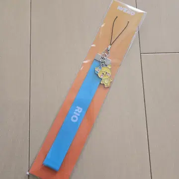 NiziU 응원봉 스트랩 리요 리오