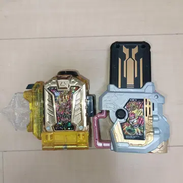가면라이더 이그제이드 맥시멈 마이테 X & 하이퍼 무테키 가샤트 세트