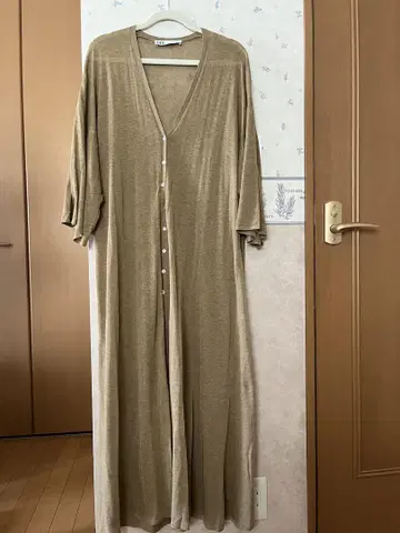 새상품 자라 베이지 롱 가디건 얇은 소재