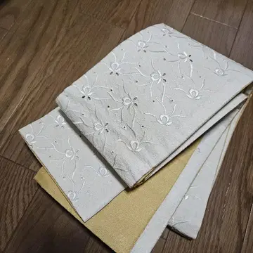 레이스 자수 반폭 오비, 하자품