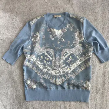 EMILIO PUCCI 스카이블루 꽃무늬 오분소매 니트