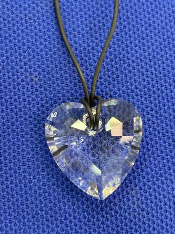 SWAROVSKI 하트 모양 크리스탈 펜던트