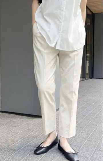 스픽 앤 스팬 23SS 린넨 라이크 테이퍼드 턱 팬츠 베이지 L