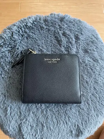 kate spade 블랙 접이식 지갑
