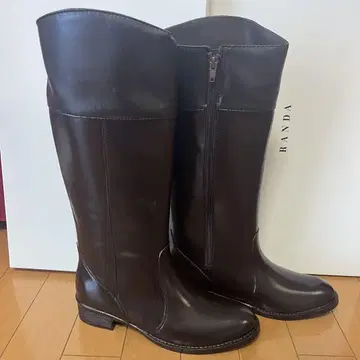 RANDA 다크 브라운 롱 부츠