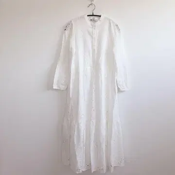자라 전체 레이스 원피스 화이트 노카라 롱 티어드
